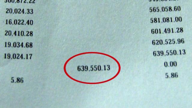 86岁老人称外甥女“假意”为自己养老，偷偷取走60多万存款！银行：老人就在现场