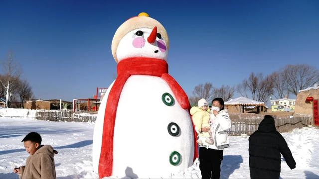 鄂尔多斯“雪村”今日“沸腾”!吃美玩疯乐翻,明天继续嗨!