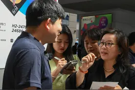 浙江义乌：学习外语 拓展商机#图片