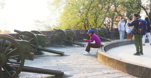 武昌赏秋天花板！这条被推荐100次的山路，迎来最美时刻