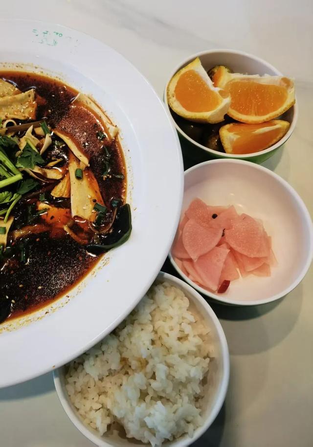 郭家桥，川大南门外的美食「金三角」