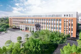 成都航空职业技术学院拟升格本科，曾为歼-20培养技术人才图片