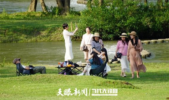 国庆期间19.8万人次打卡，揽金1.9亿！锦屏让游客不仅看美景，更能感受文化