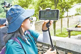 韩国年轻人流行“周五下班去中国”图片