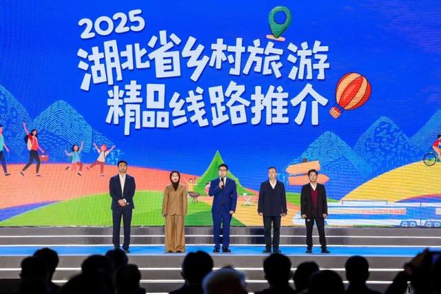 藏在大山深处的这座小城，今夜嗨到爆！