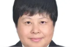 陈瑜任市检察院代检察长图片