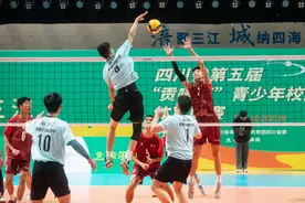 四川省第五届“贡嘎杯”开幕图片