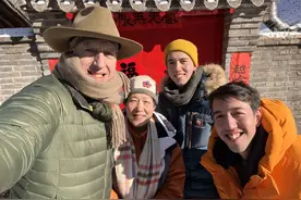 资讯有故事丨依恋长城的威廉•林赛一家人：“不爱长城非好汉”图片