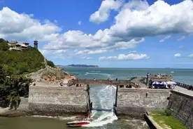 行走山东海岸线｜“蓬莱水城”，从贸易港口到海防重镇图片