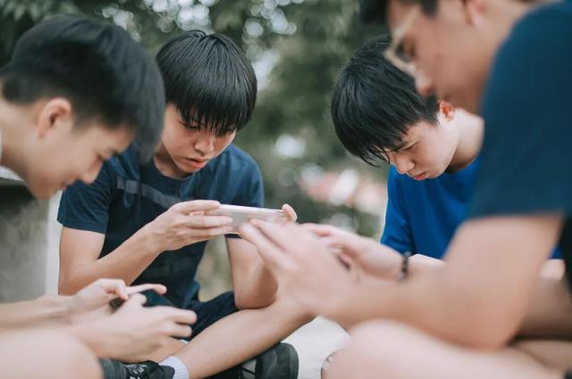 出现这些信号，孩子可能已经成瘾了！医生紧急提醒