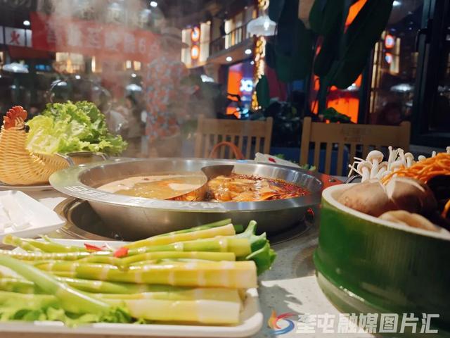 2026在奎屯丨落雪染冬色 烟火暖人心 知己常相伴