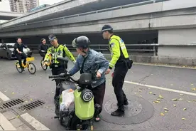 多人被罚！今起，广州交警严查“电鸡”违法行为，重要提醒图片