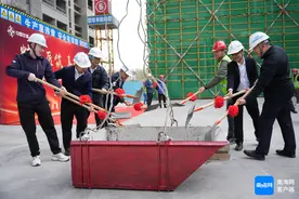 年终冲刺跑｜海口横沟村城市更新项目（一期）回迁安置房全面封顶 预计2025年底交付图片