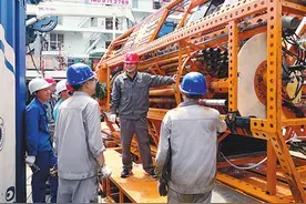 万步炎：向海图强，在大洋深处打下“中国孔”图片