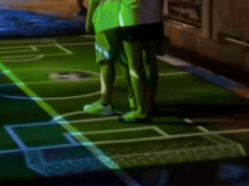 追光丨认识一下！你的赛博“网球搭子”和AI“运动私教”