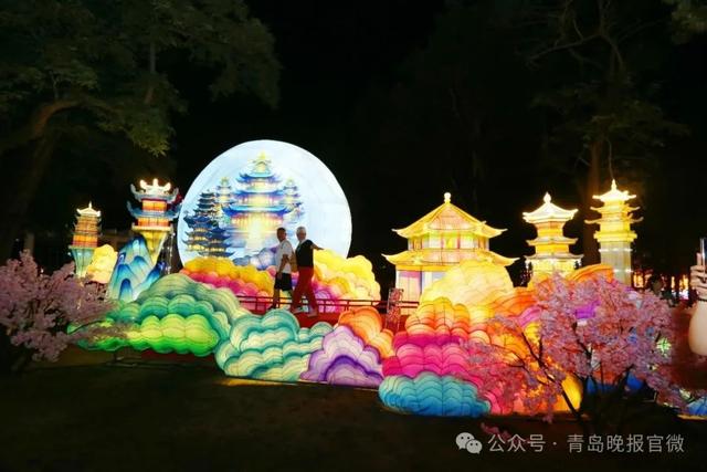 第一份青岛浪漫已备好！大学新生专属灯会免票邀约正在发出……