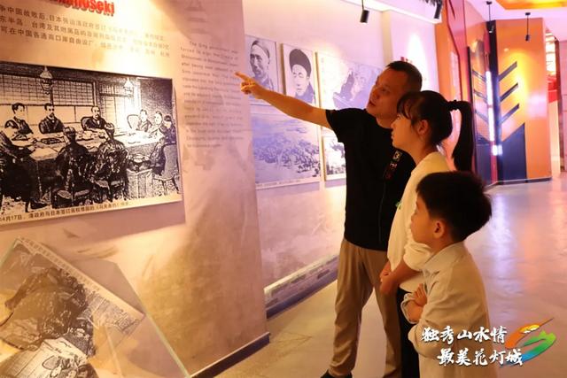 【来独山 吃三酸 住山居】“火热”独山！多元文旅魅力绽放，各地游客慕名而来