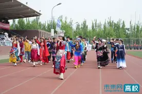 天津轻工职业技术学院2025年春季运动会亮点纷呈图片