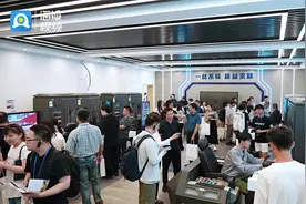完全学分制、全员书院制……40余名全国重点新闻媒体记者调研山职“好典型”图片