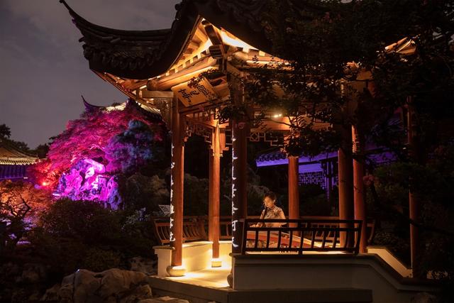 上海世博文化公园“璀璨之夜”开启，活动多多