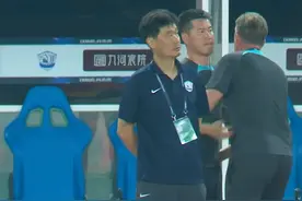 李霄鹏：确实比较幸运；这场胜利让球迷们久等了图片
