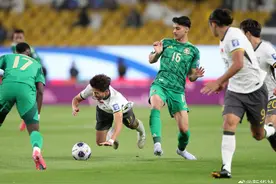 国足0-1沙特 继续小组垫底，全场射门3次，无一构成威胁图片