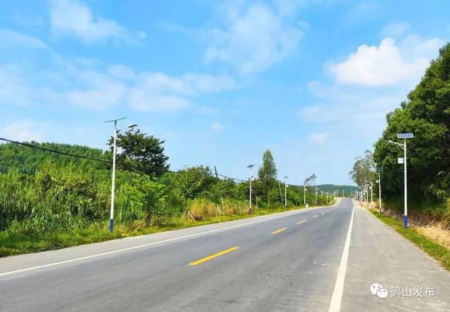 跟着赛事游鹤山！动起来！用运动方式打开鹤山～