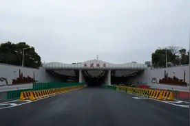 经过一年施工的上海S20外环隧道本周六恢复通行，有何变化？图片