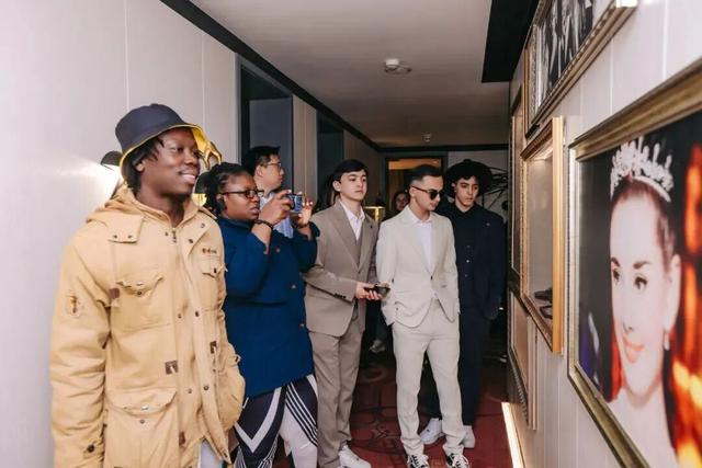 党建引领 文旅焕新 | City Walk酒店成为文化新客厅