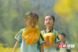 踏青求知向野行 黄龙洞景区迎来春季研学旅游热潮图片