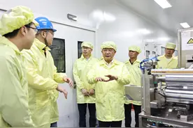 杨斌暗访检查生态环境问题整改时强调：坚定不移走生态优先绿色发展之路 以高品质生态环境支撑高质量发展图片