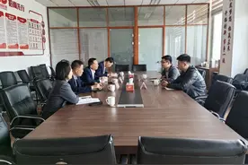 东营经济技术开发区与深圳易储能源科技共商绿色能源合作新机遇图片