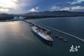潮州华瀛LNG接收站进行“首船接卸”！投产后可满足近4900万户家庭年用气需求图片