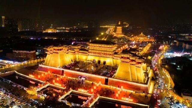 原来上班去的“老地方”，现在下班去可以感受烟火气
