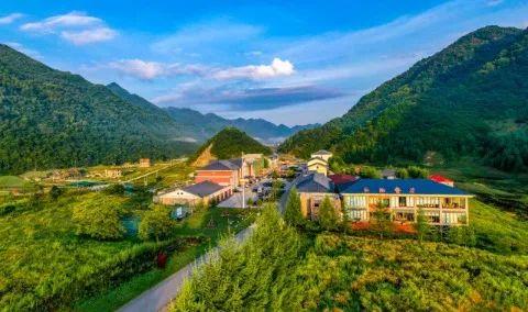 跟着灵兮共赴红池坝的夏日绮梦之旅！