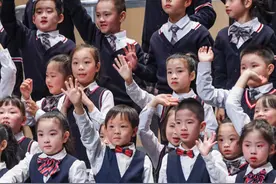 上海保利云间剧院童声合唱团举办首场专场音乐会图片