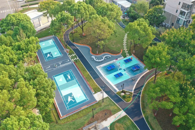 初冬雨山，开启一场“暖”意融融的 “City walk”！