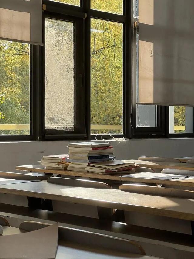 推开南开的窗，你会看到——