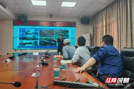 郴州市工信局圆满完成“郴州马拉松”通信和无线电安保工作图片