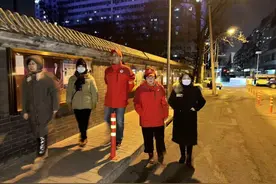 新春走基层丨万家灯火时 他们用坚守托起稳稳的幸福图片