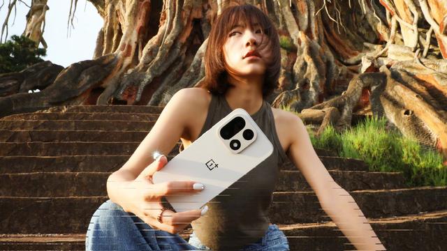 OnePlus 15规格与产品图像在发布前泄露