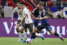 18强赛，国足0：7负于日本队图片