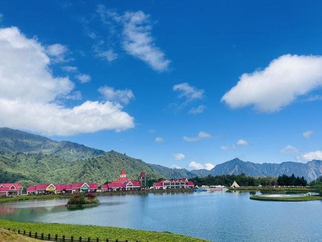 赴明月之约，庆盛世华诞，成都文旅邀您共度双节