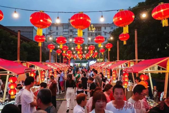 “一笼国潮”赋能千年古镇！2025年南翔国潮大会精彩亮点抢先看→