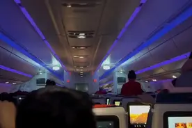 川航一飞往温哥华航班遇“炸弹气旋”？乘客称空姐都吐了图片