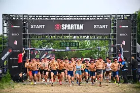 斯巴达勇士赛北京站落幕 近五千名勇士完成挑战图片