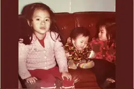 大S去世2周后，小S晒姐妹童年旧照配文“好想你”图片