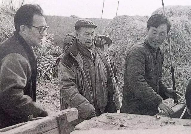 【1993-2025】生日快乐丨镇北堡西部影城:今天我32岁,我用无悔的青春书写着这片土地!