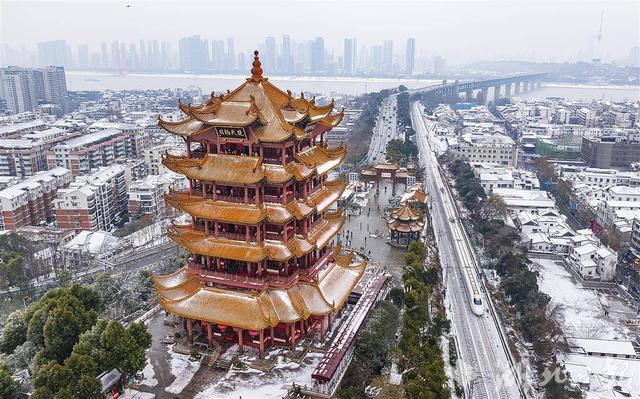 雪中的黄鹤楼美到极致