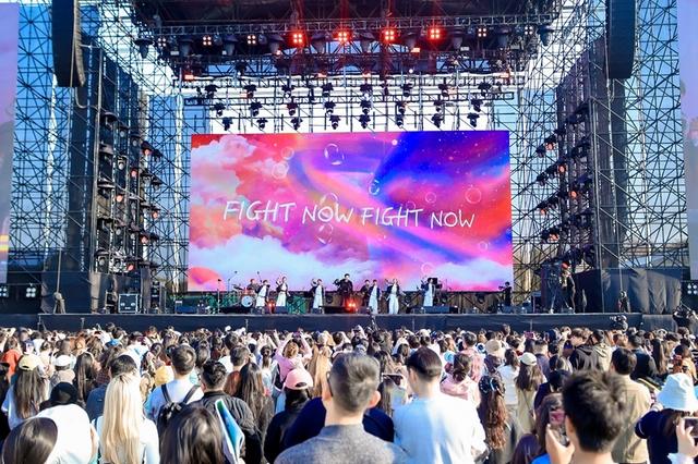 大江东 ｜ 前滩音乐节来了！上海市区这场3万人级户外演出如何“无中生有”